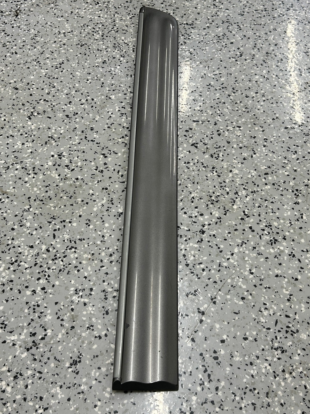 2001-2006 Toyota Tundra Left Rear Door Molding Gray 1E3 OEM