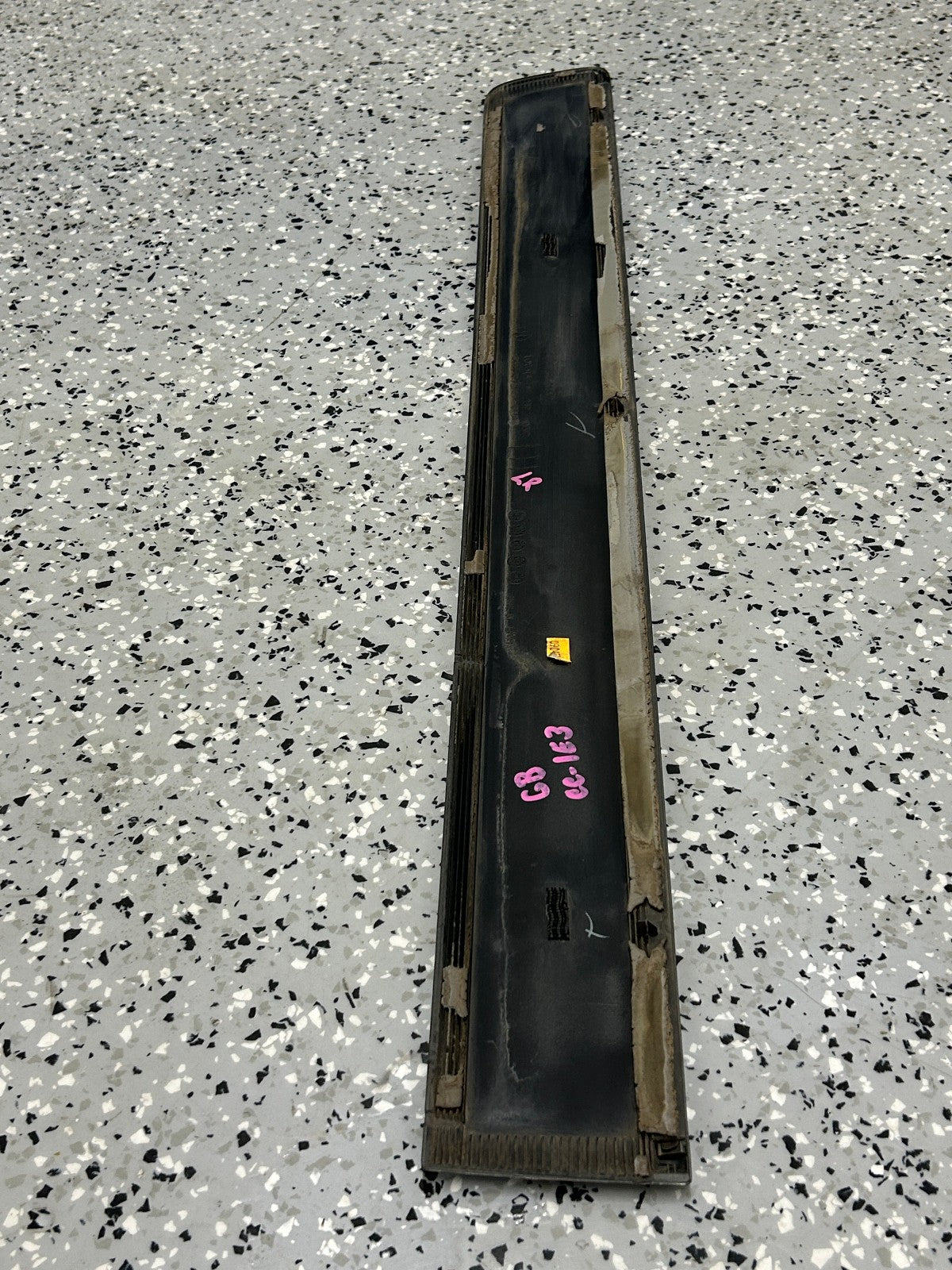 2001-2006 Toyota Tundra Left Rear Door Molding Gray 1E3 OEM