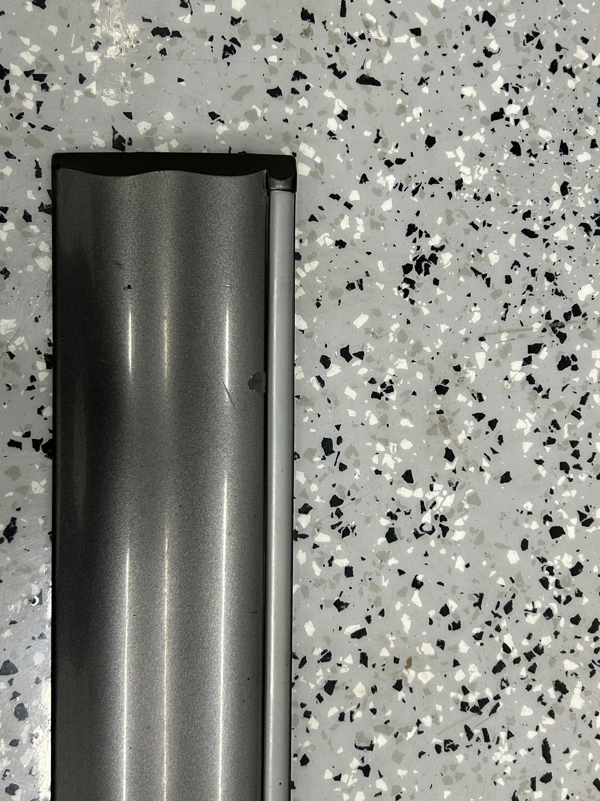2001-2006 Toyota Tundra Left Rear Door Molding Gray 1E3 OEM