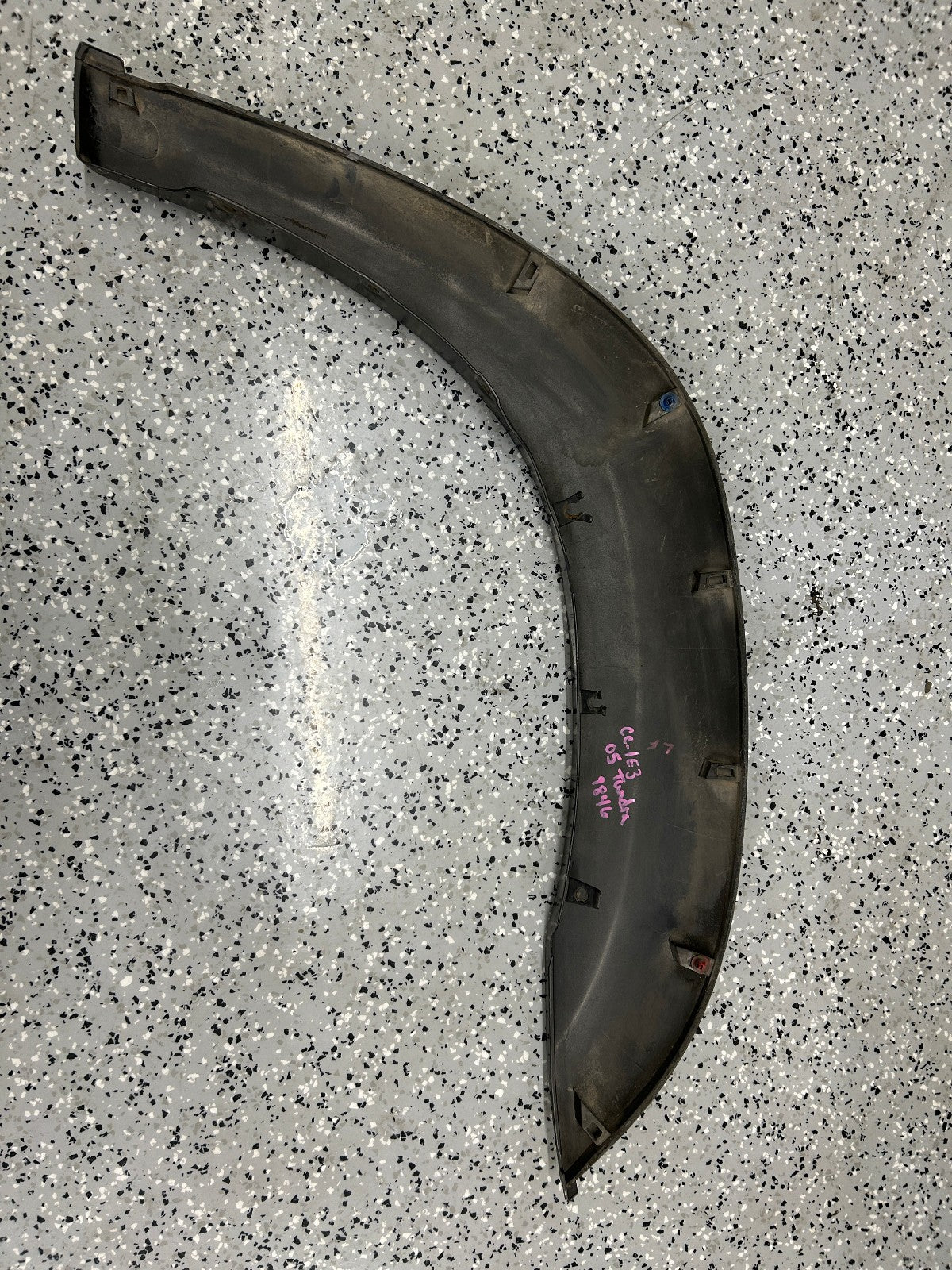 2001-2006 Toyota Tundra Left Front Wheel Flare Gray 1E3 OEM