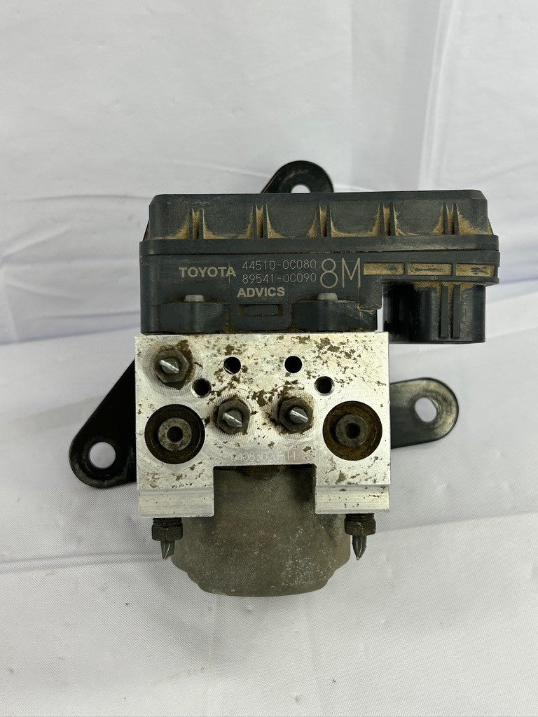 2005 Toyota Tundra ABS Anti-Lock Brake Pump Control 44510-0C050 Module OEM