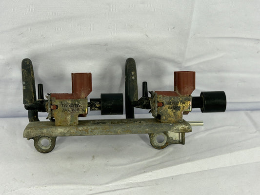 2004-2006 Toyota Tundra Vacuum Switching Control Valve Set OEM 25804-50020