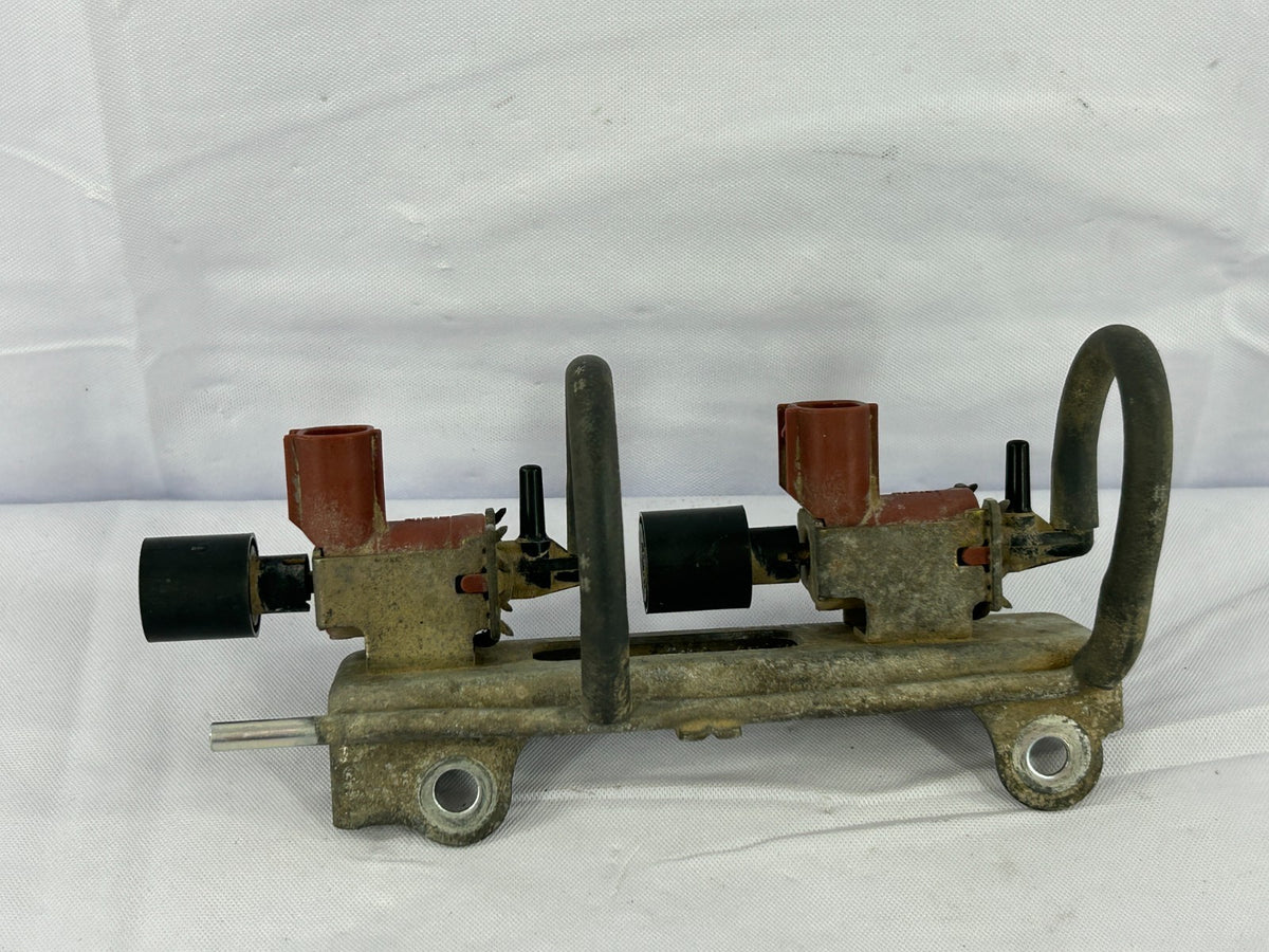 2004-2006 Toyota Tundra Vacuum Switching Control Valve Set OEM 25804-50020