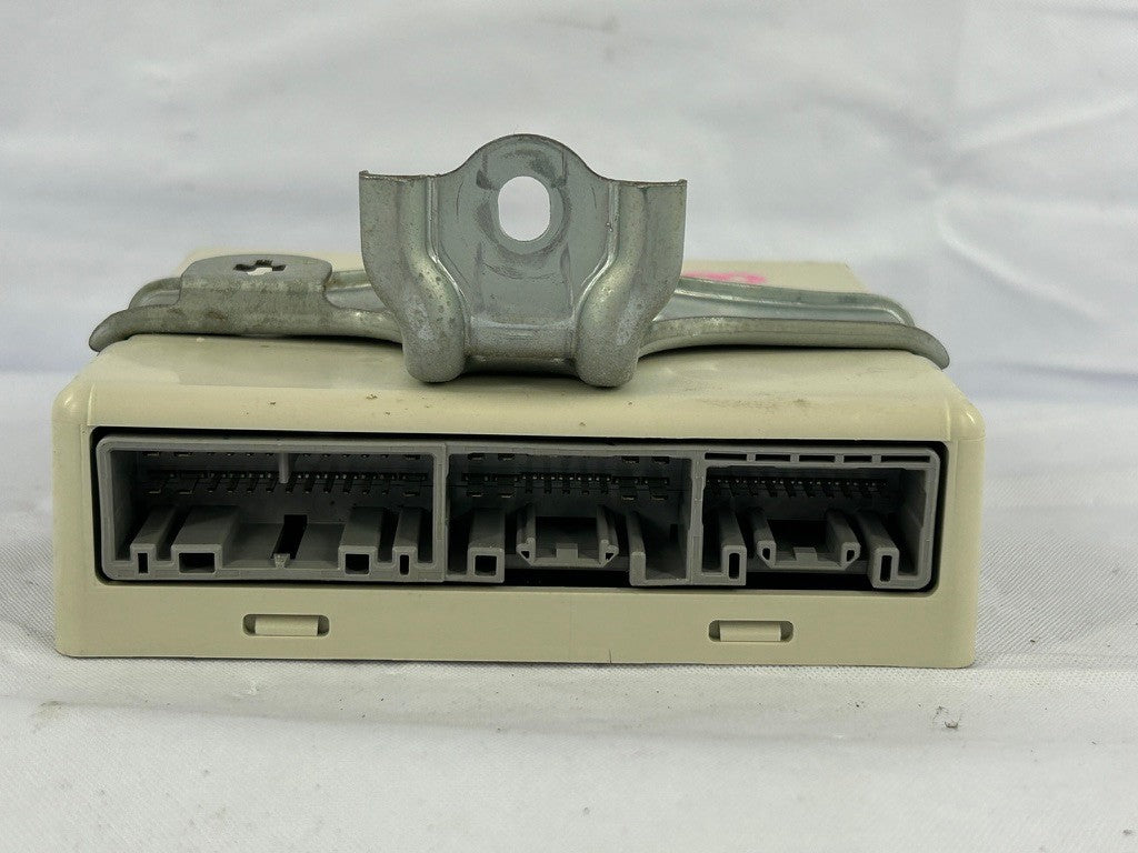 2004-2006 Toyota Tundra MPX Body Control Multiplex Module 89221-0C030