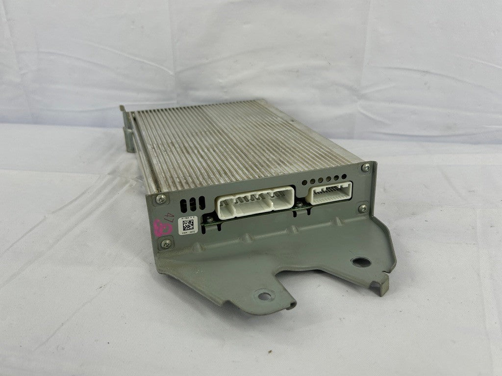 2005-2006 Toyota Tundra Radio Audio JBL Amplifier Amp OEM 86280-0C070