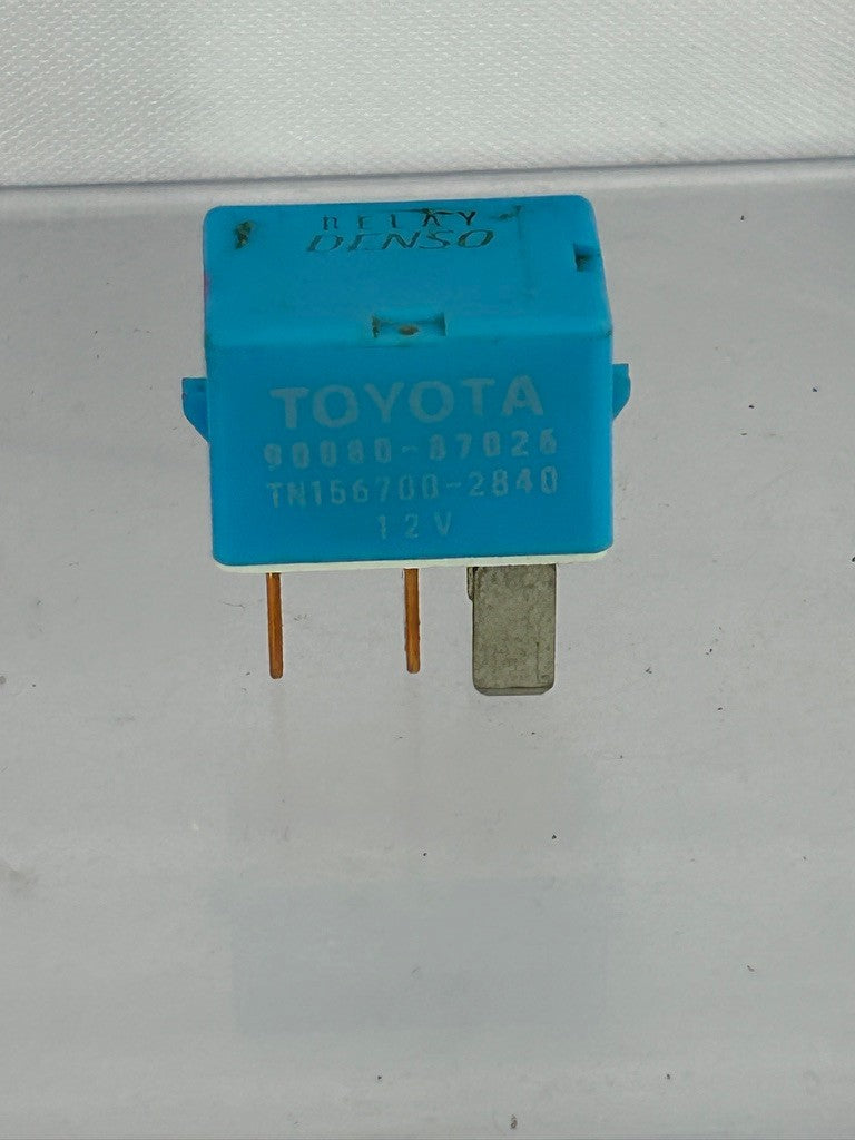 2000-2006 Toyota Tundra Multi-Purpose 4-Pin Relay 90080-87026 OEM