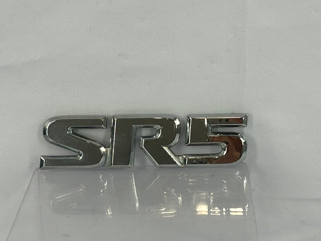 2000-2006 Toyota Tundra SR5 Rear Pillar Side Emblem Badge Symbol Nameplate OEM