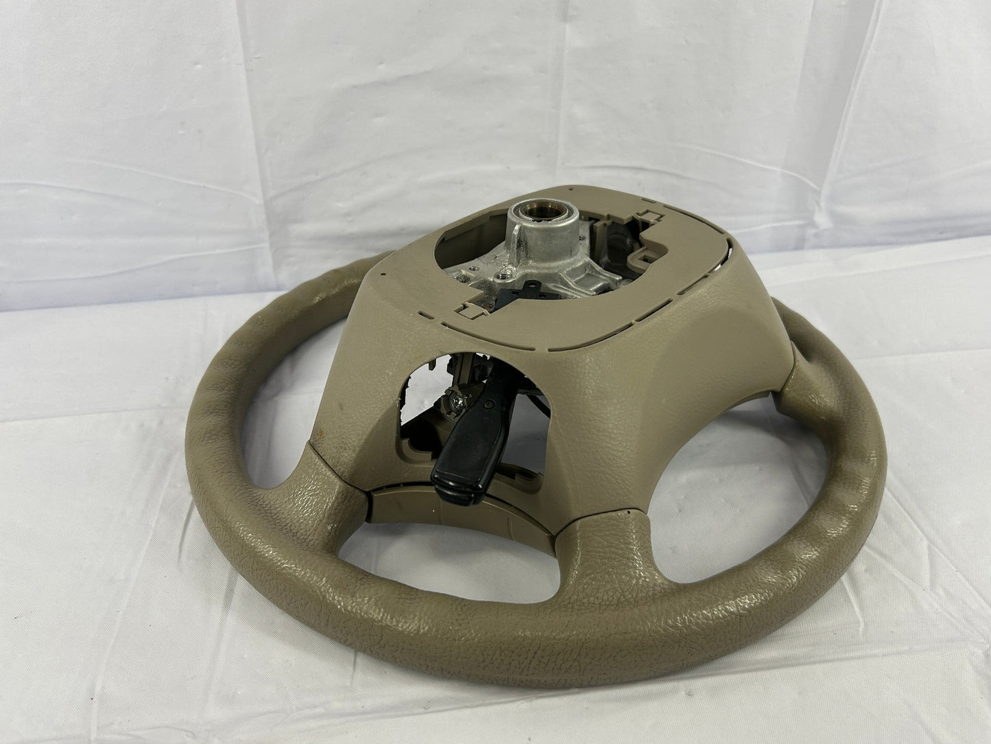 2004-2005 Toyota Sienna Steering Wheel 45100-08070-B0 OEM