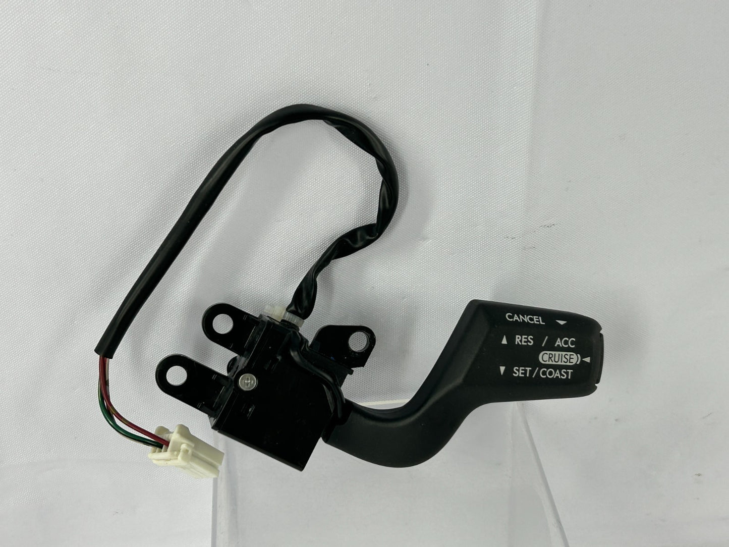 05-07 Subaru Legacy Outback Steering Column Cruise Control Switch OEM 83151AG02A