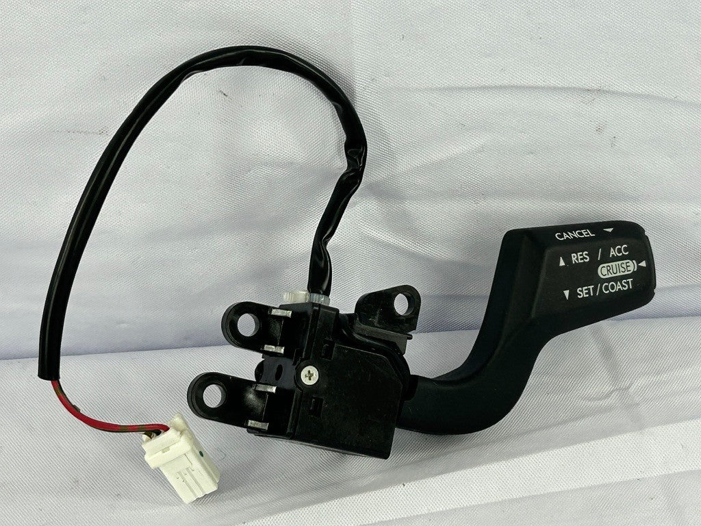 2005-2007 Subaru Outback Legacy Cruise Control Switch Stalk OEM