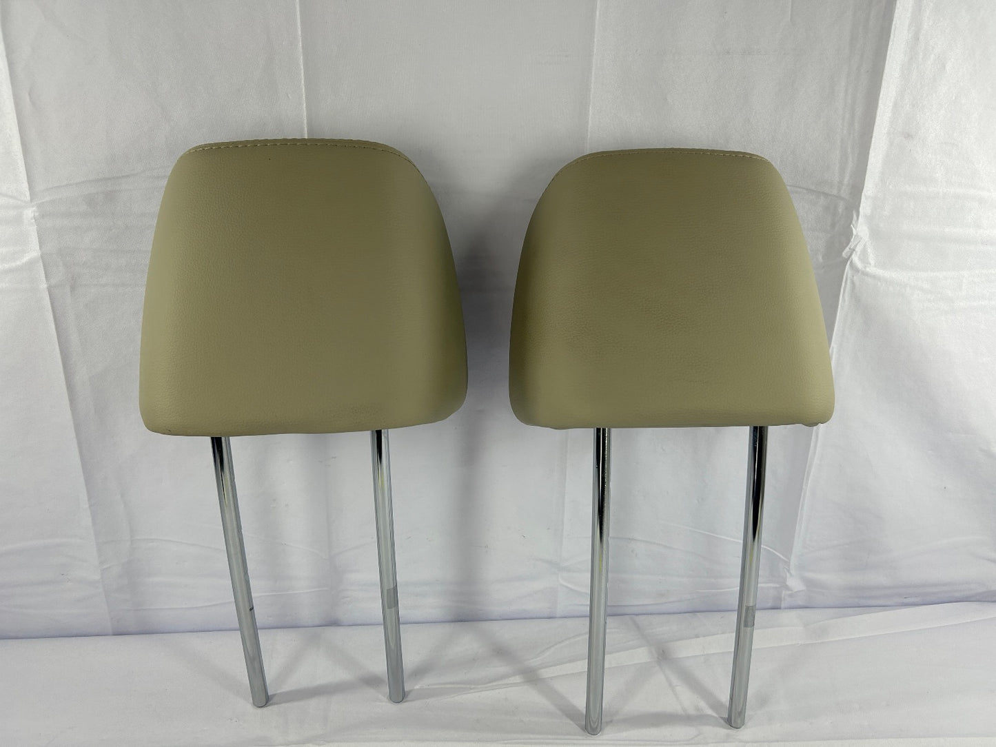 2011-2012 Subaru Outback Legacy Front Leather Tan Head Rest Headrest Set OEM