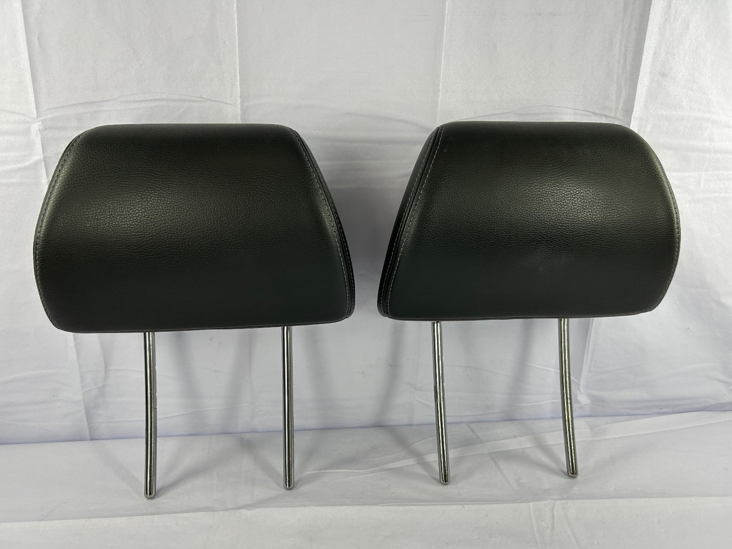 2008-2011 Subaru Tribeca Front Seat Head Rest Headrests Set Leather Black OEM