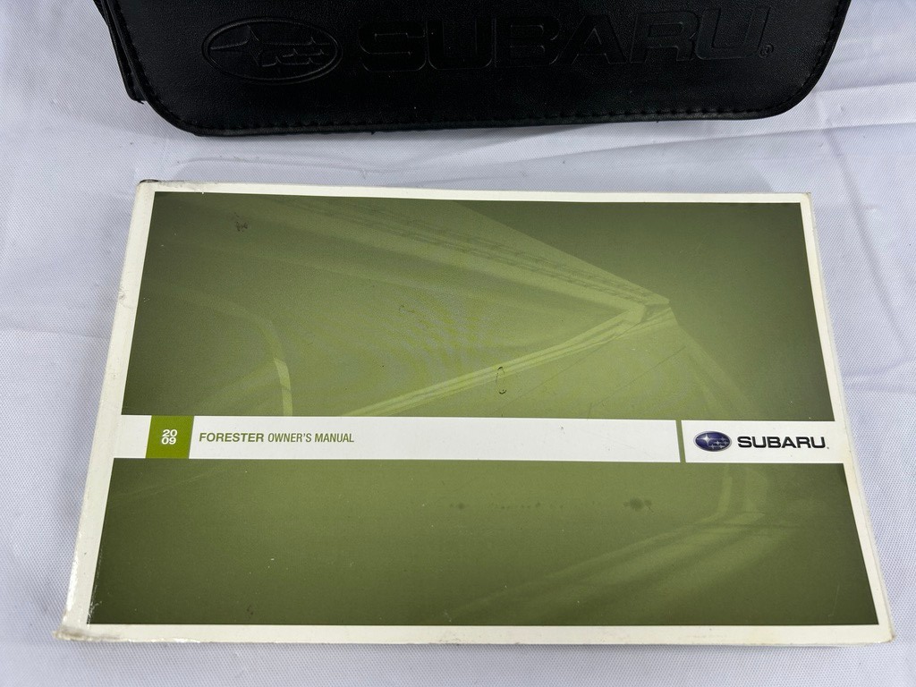 2009 Subaru Forester Owner's Manual Guide with Case OEM - Used