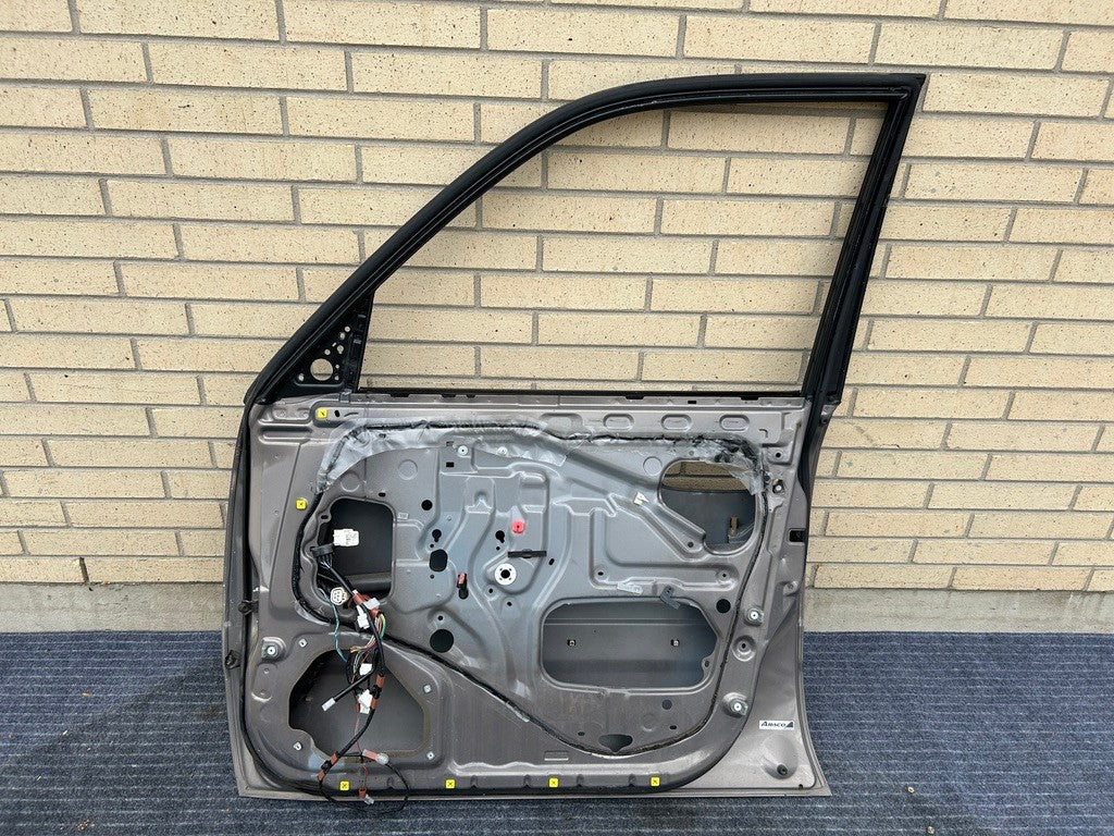 1998-2002 Lexus LX470 Right Front Door Shell 1C2 Smoky Topaz Mica OEM