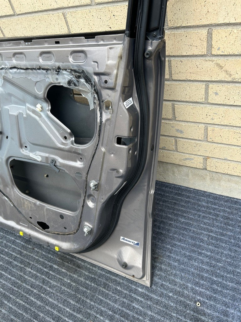 1998-2002 Lexus LX470 Right Front Door Shell 1C2 Smoky Topaz Mica OEM