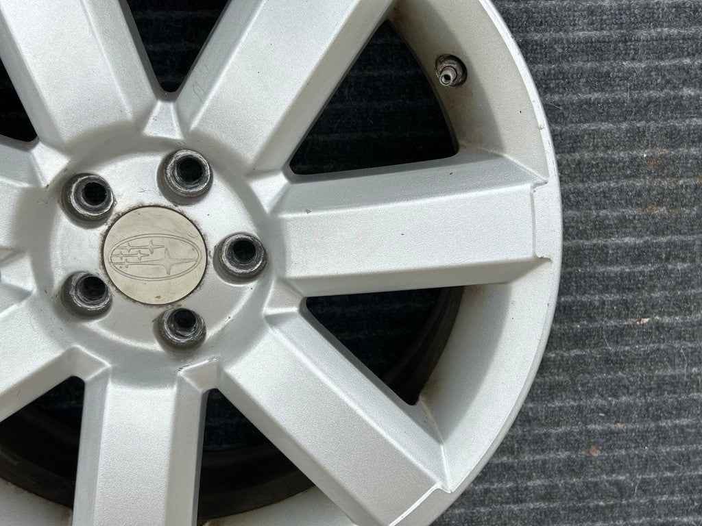 2008-2009 Subaru Legacy Alloy 7 Spoke 17x7J 17-inch Wheel Rim 5-Bolt OEM