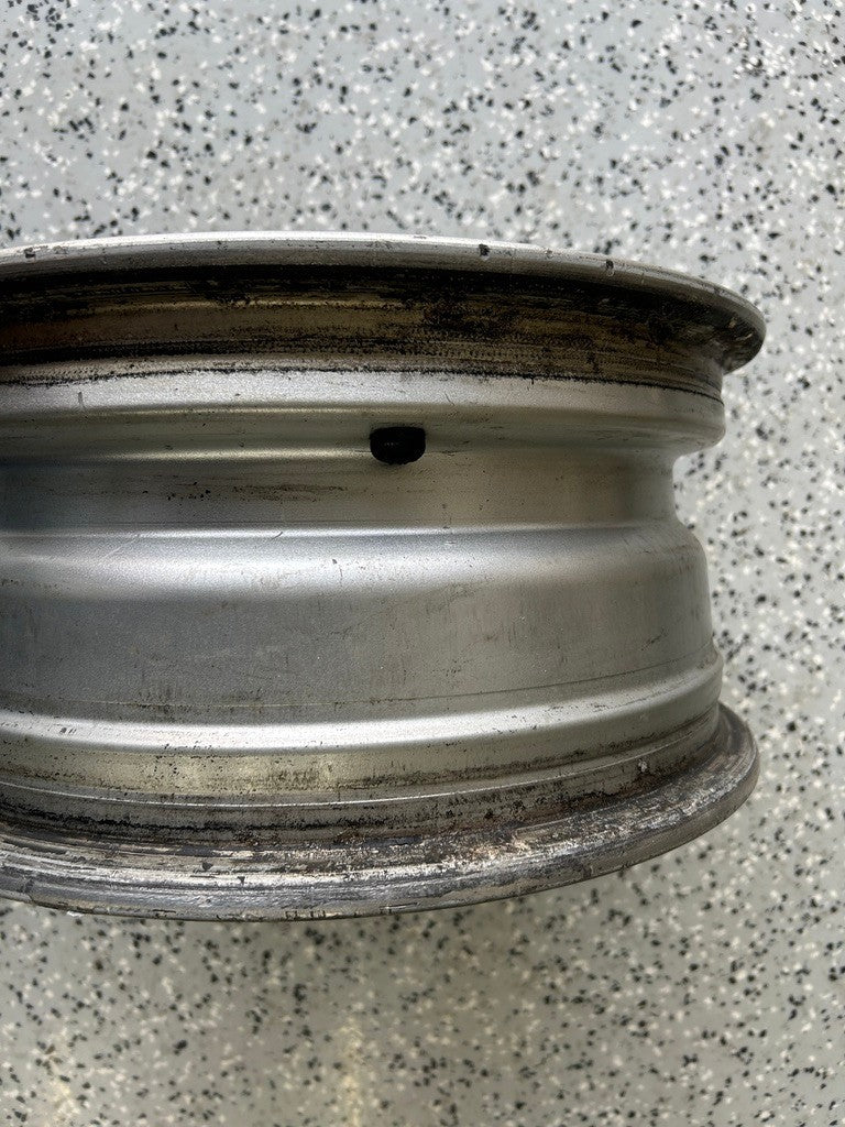 Land Rover Discovery 2000-2002 16X7 Aluminum Alloy Chrome 5 Spoke Wheel