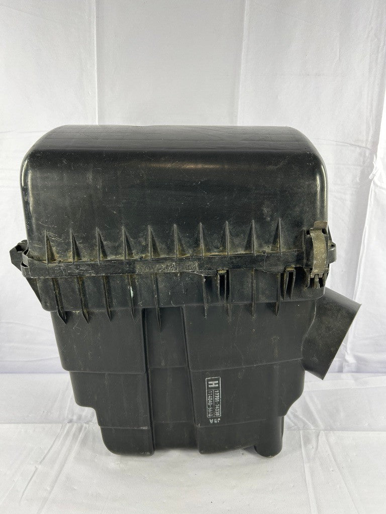 1999-2003 Lexus RX300 Air Intake Filter Cleaner Box Chamber Assembly OEM