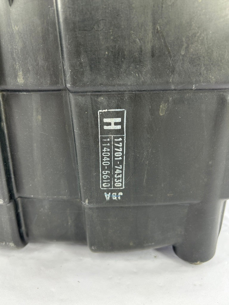 1999-2003 Lexus RX300 Air Intake Filter Cleaner Box Chamber Assembly OEM