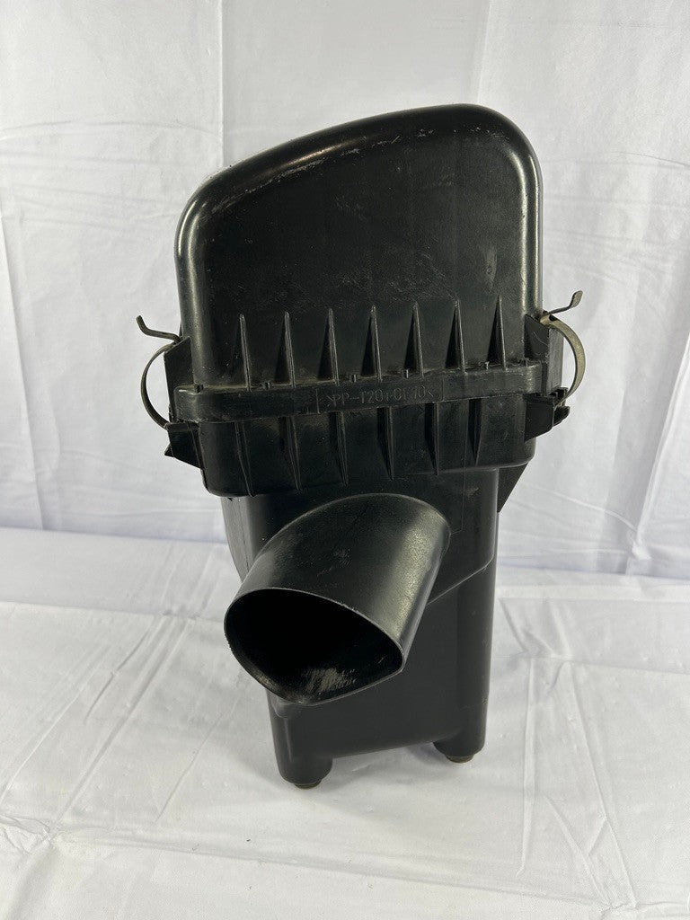 1999-2003 Lexus RX300 Air Intake Filter Cleaner Box Chamber Assembly OEM