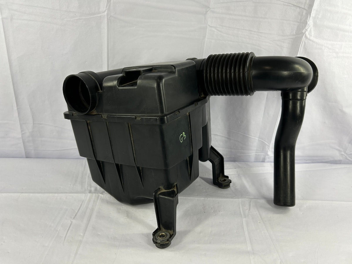 2003-2004 Subaru Forester Engine Air Intake Resonator & Hose OEM 46043SA000