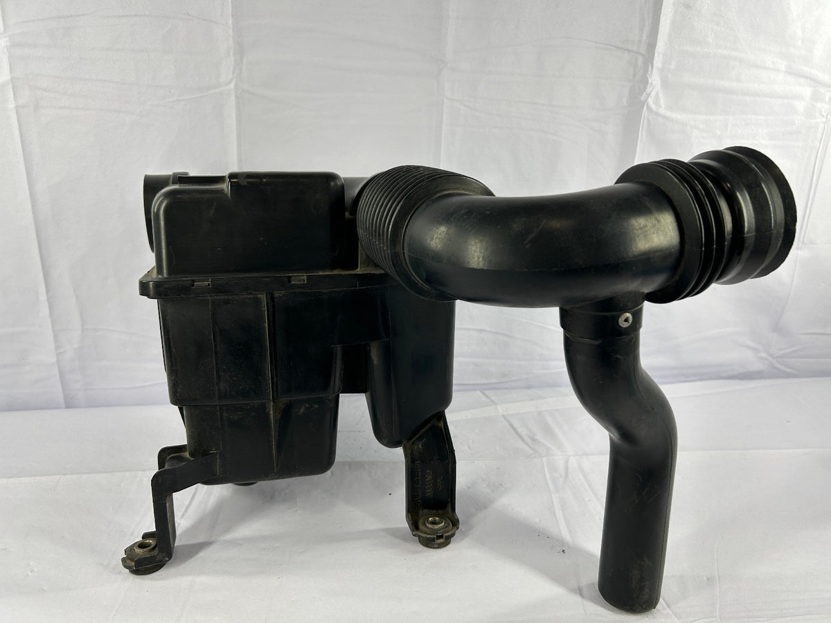 2003-2004 Subaru Forester Engine Air Intake Resonator & Hose OEM 46043SA000