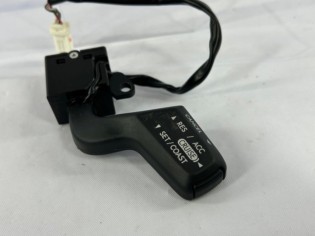 2005-2007 Subaru Outback Legacy Cruise Control Switch Stalk OEM