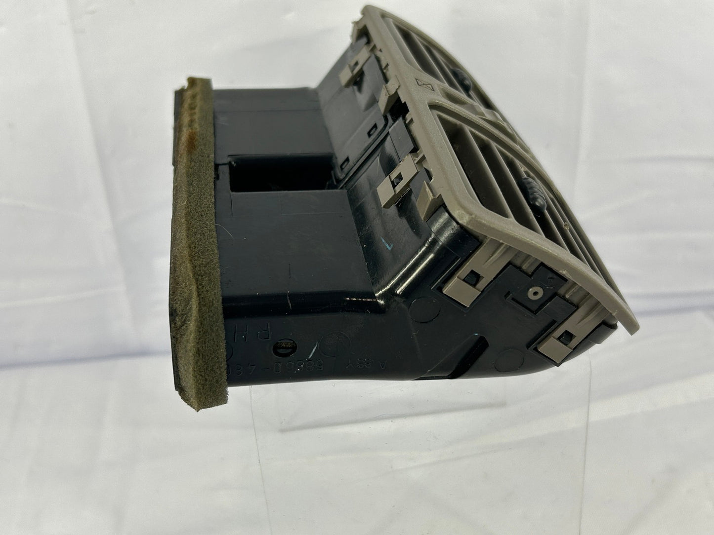 1999-2003 Lexus RX300 Rear Center Console Dual Air A/C Vent 58860-48010 OEM