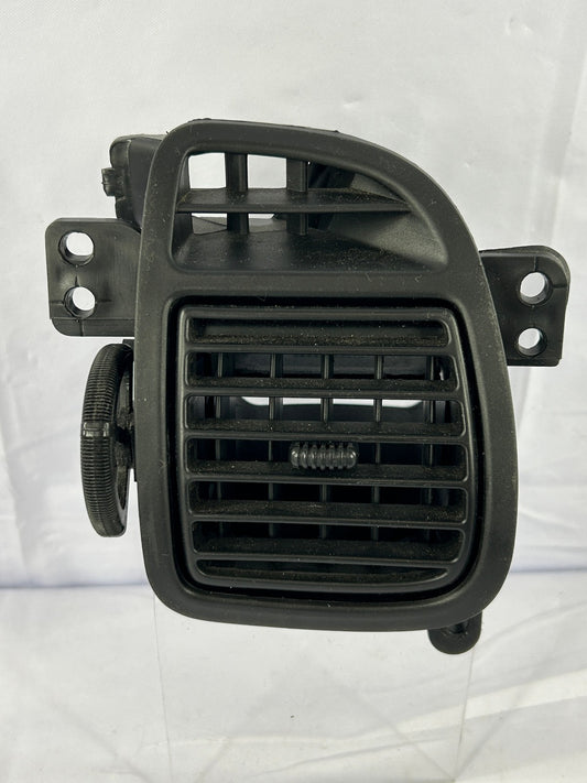 2001-2007 Toyota Sequoia Front Right Dash Vent Outer AC Heater Air Register OEM