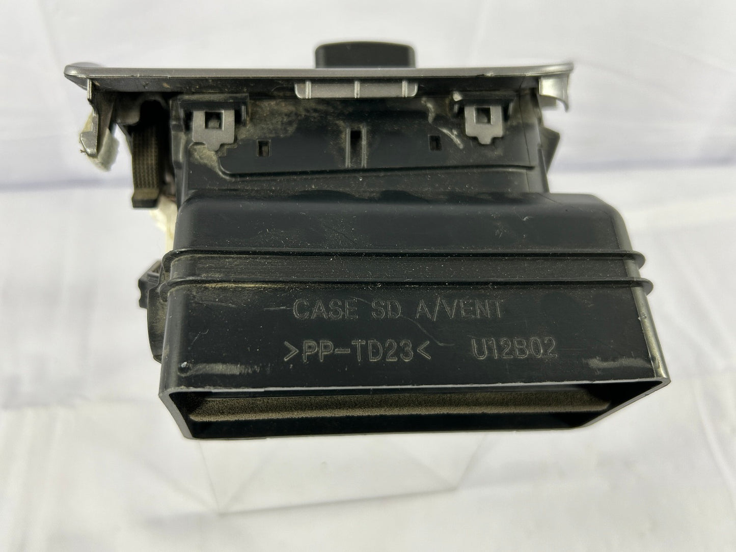 2015-2017 Subaru Outback Right Dash AC Heat Vent Register Trim Grille OEM