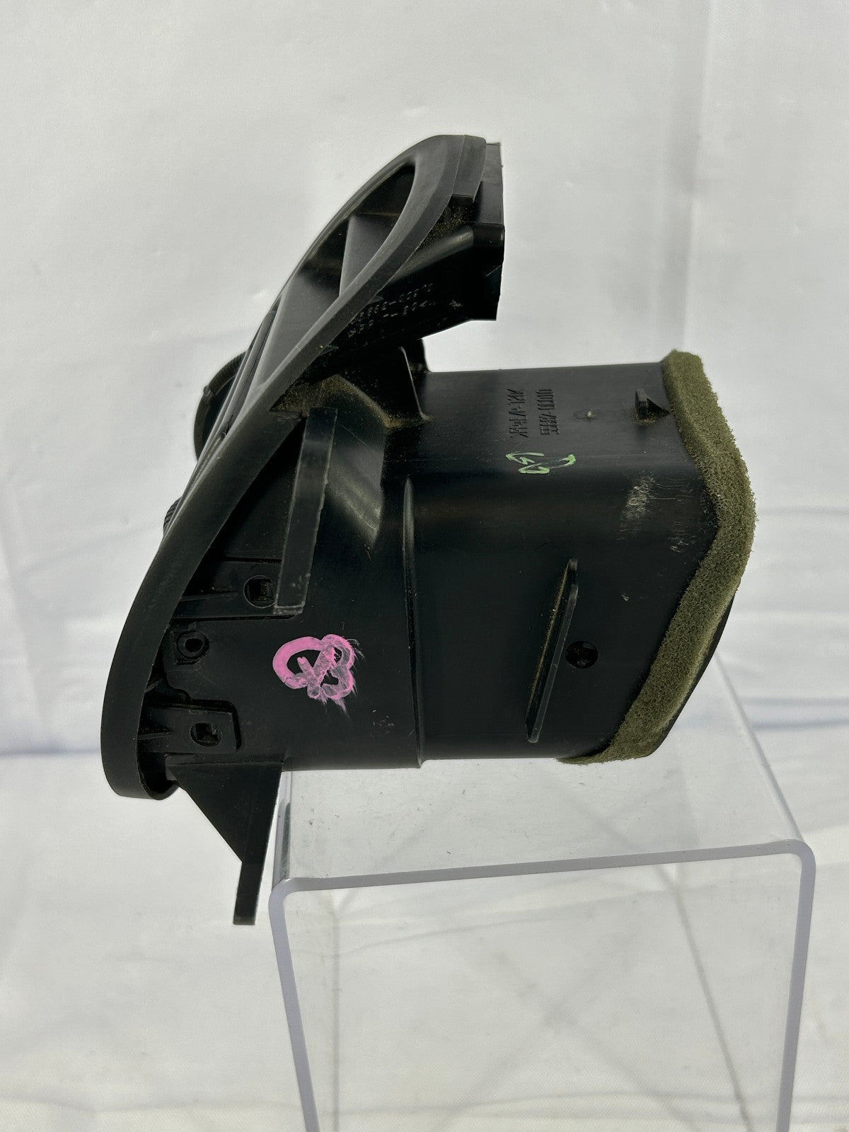 2001-2004 Toyota Tundra Front Right Dash Register Vent HVAC A/C Outer OEM