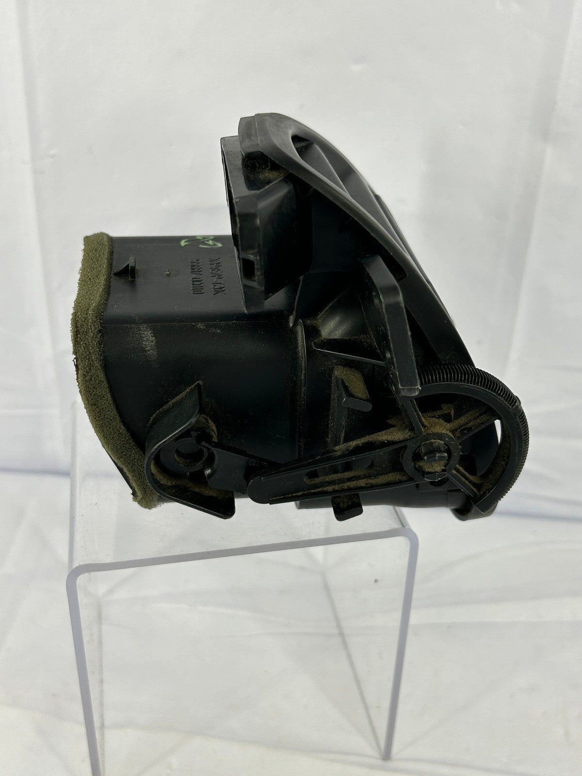 2001-2004 Toyota Tundra Front Right Dash Register Vent HVAC A/C Outer OEM