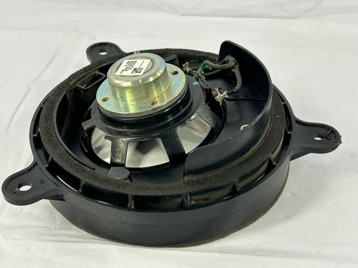 2009 Subaru Outback Rear Harman Kardon Door Speaker Left or Right OEM 86301AG73A