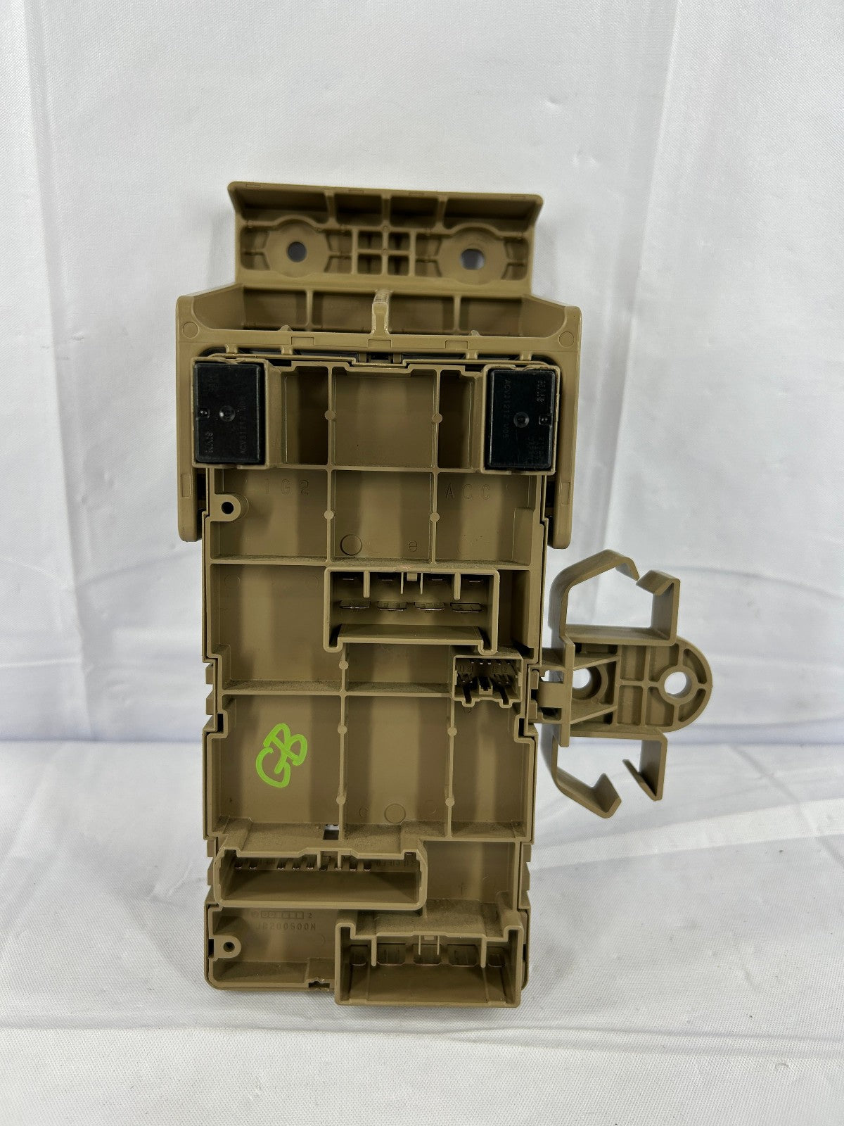 2009-2013 Subaru Forester Fuse Box Relay Junction Box 82201FG010 OEM