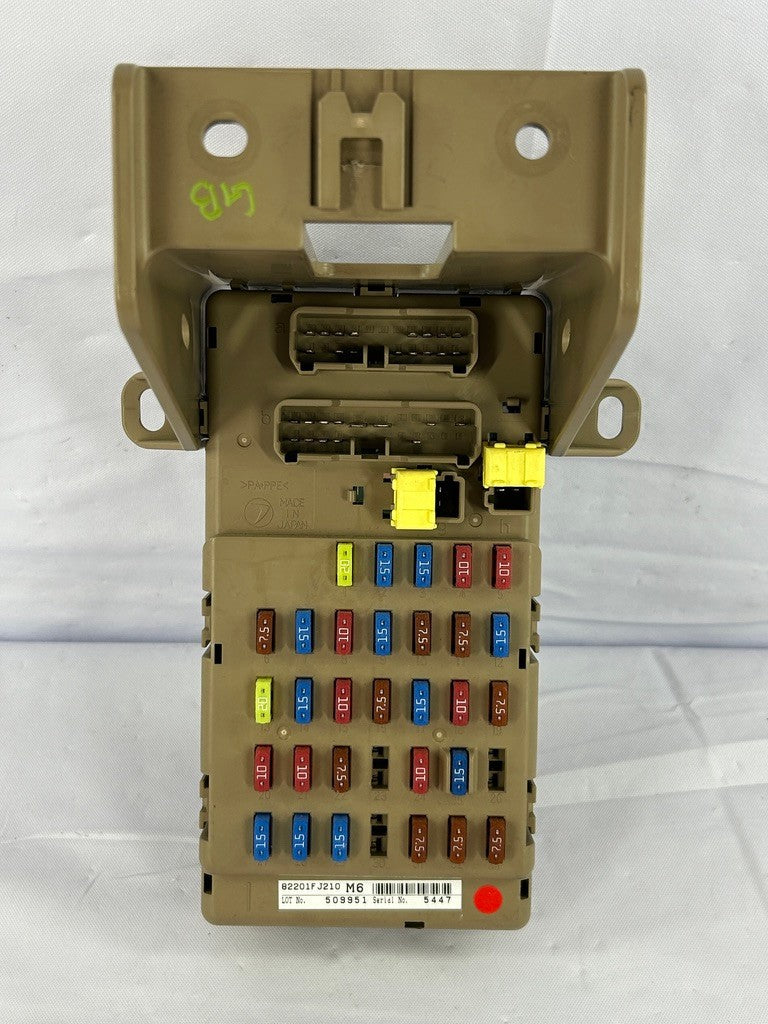 2016-2017 Subaru Impreza Cabin Fuse Junction Relay Box 82201FJ210 OEM