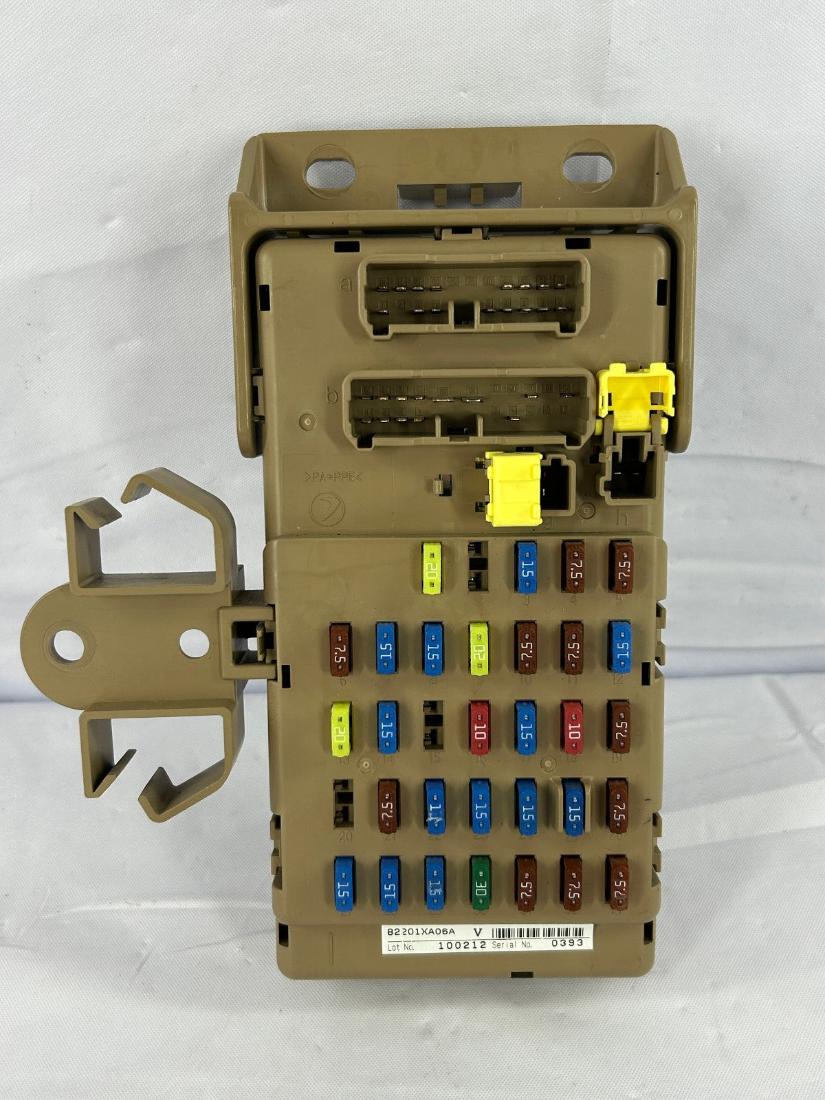 2008-2014 Subaru Tribeca Fuse Box Relay Junction Box 82290XA05A OEM