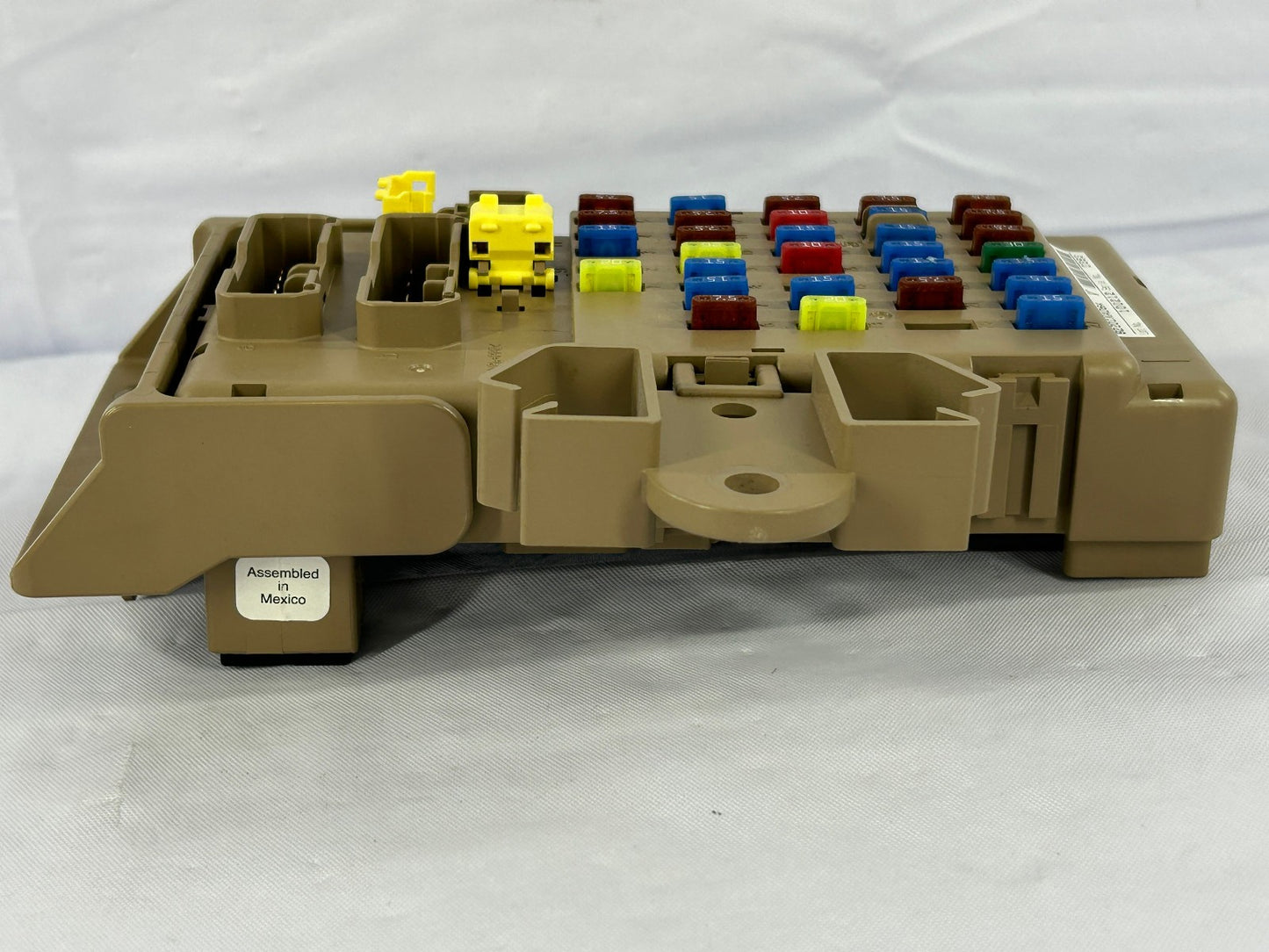 2008-2014 Subaru Tribeca Fuse Box Relay Junction Box 82290XA05A OEM