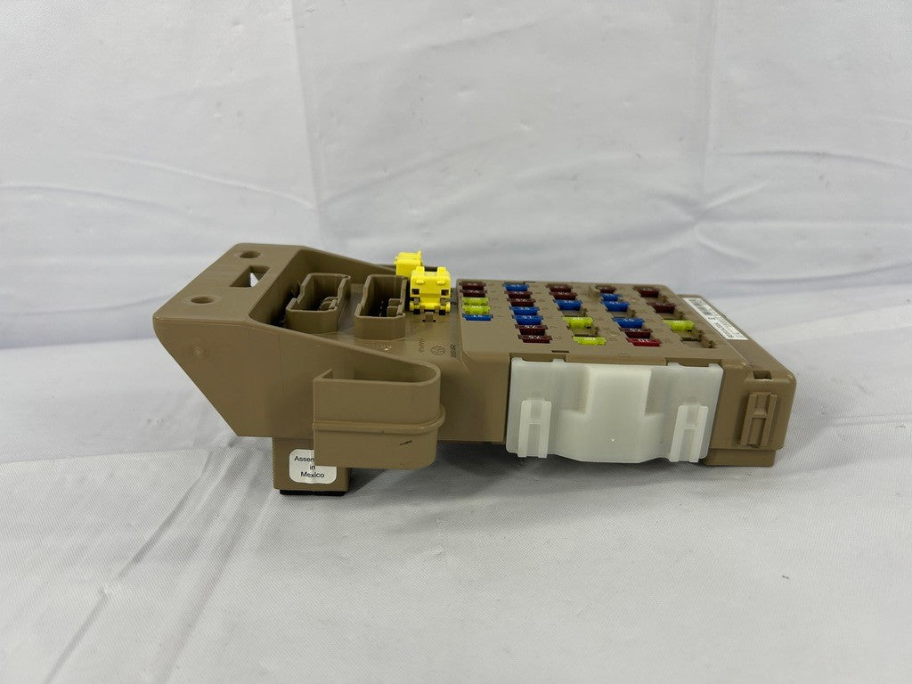 2010-2014 Subaru Legacy Fuse Box Relay Panel 82201AJ00A OEM