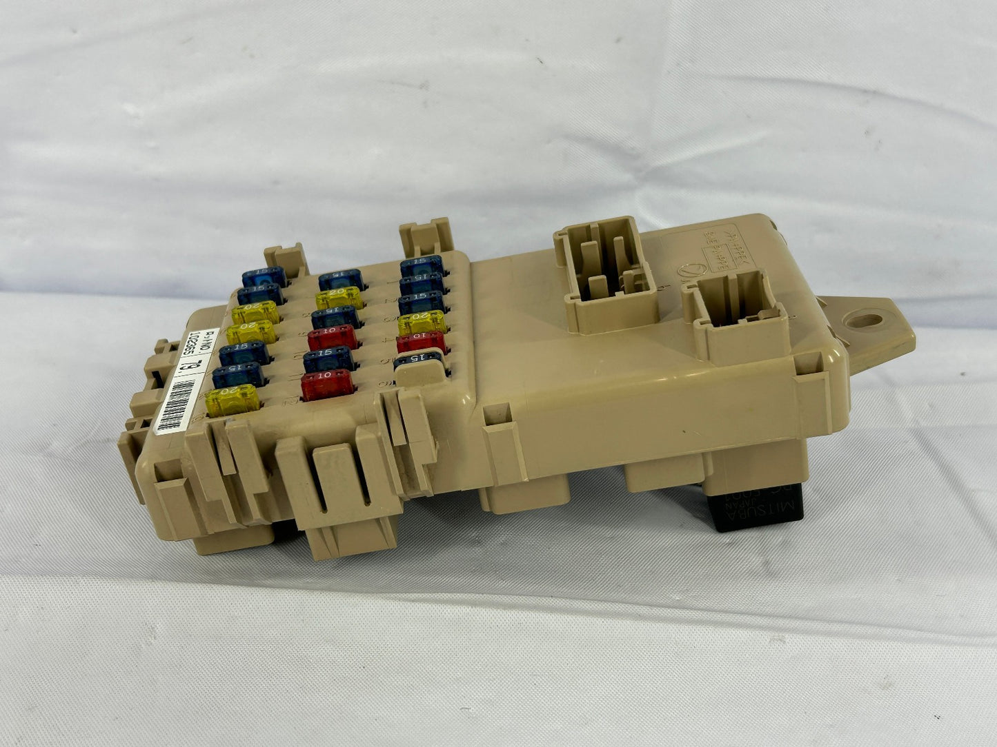 1998-2002 Subaru Forester Fuse Box Relay Junction Box 82201FC000  OEM