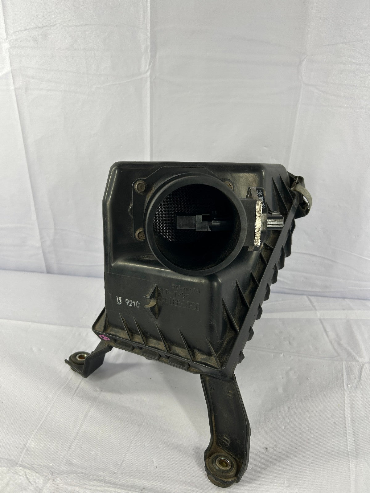 1998-1999 Subaru Forester Air Cleaner Assembly OEM Black 46053AC080 OEM