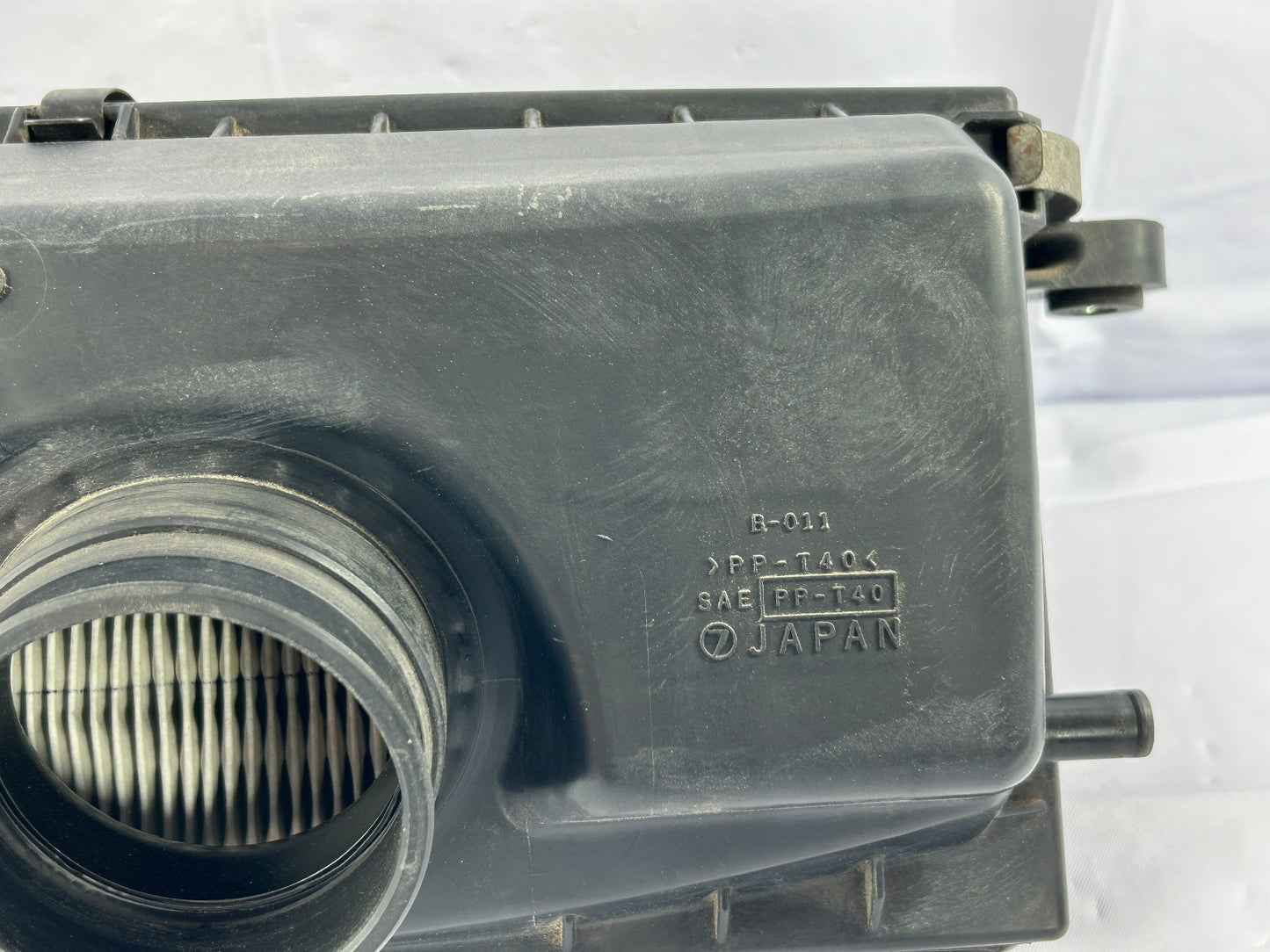 Air Filter Box Intake Housing Non Turbo 1999 Subaru Forester 2.5L OEM
