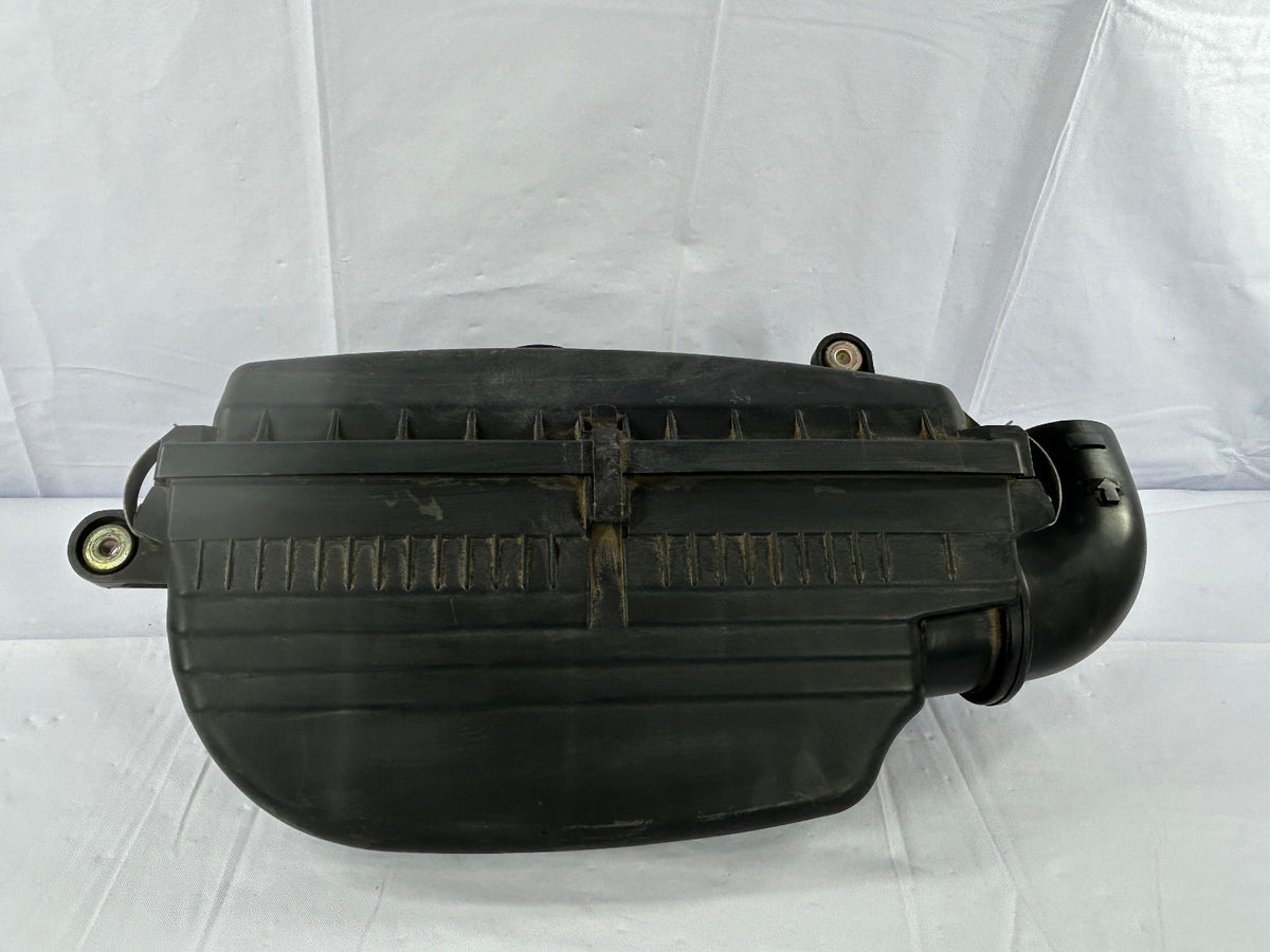 Air Filter Box Intake Housing Non Turbo 1999 Subaru Forester 2.5L OEM