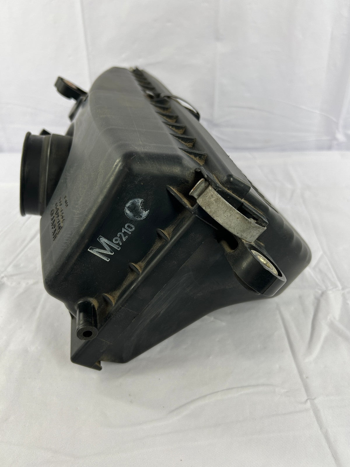 Air Filter Box Intake Housing Non Turbo 1999 Subaru Forester 2.5L OEM