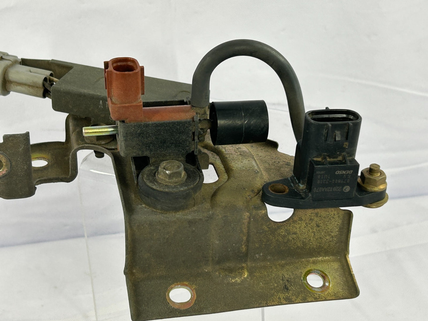 1998-1999 Subaru Forester Solenoid Canister Purge Valve OEM 14774AA341