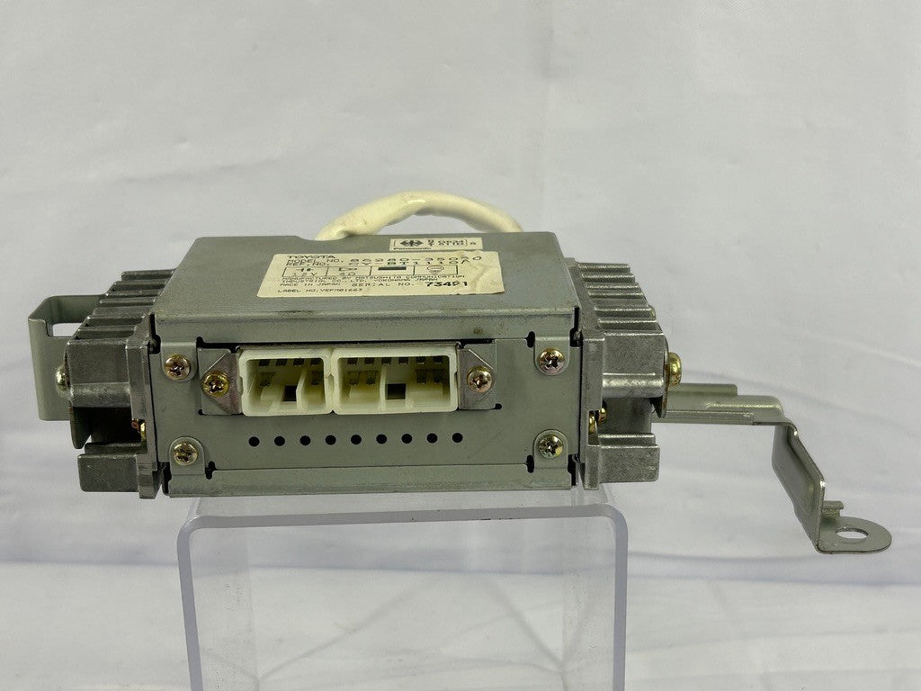 1992-1995 TOYOTA 4RUNNER OEM RADIO AMP AMPLIFIER 86280-35020 OEM