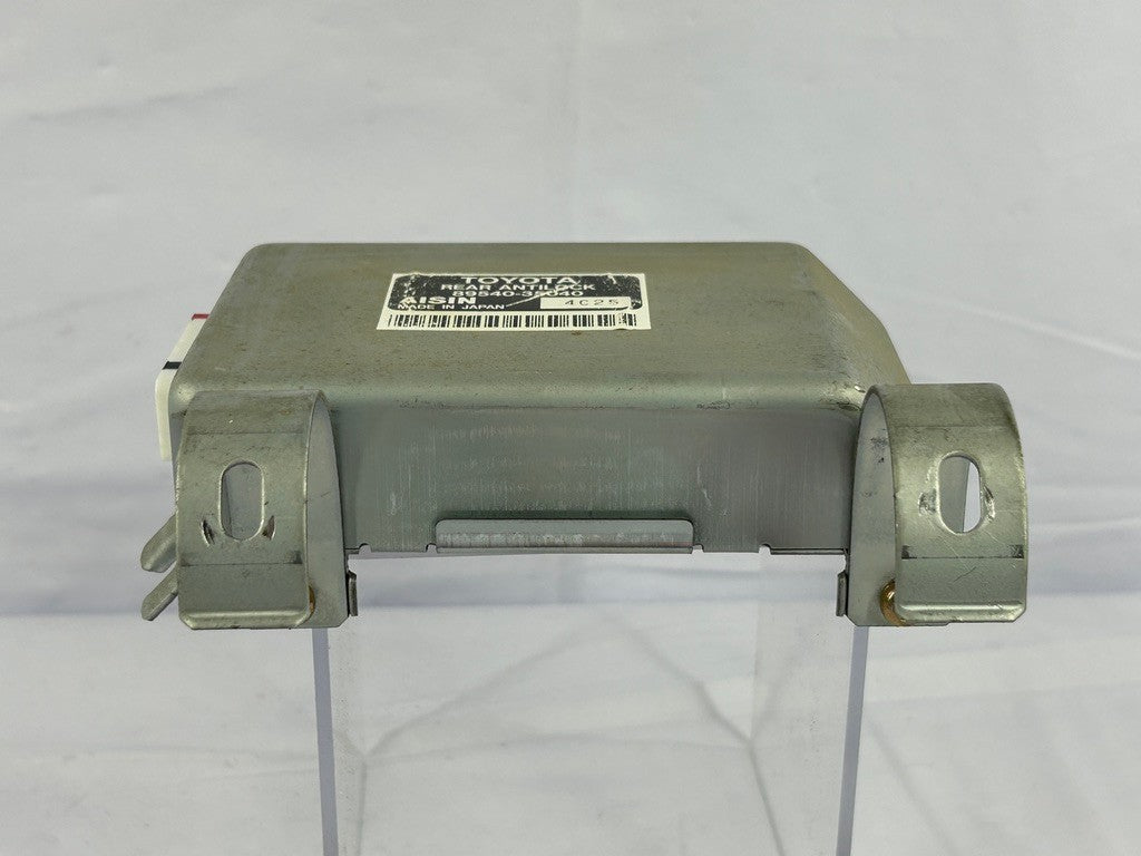 1992-1995 TOYOTA 4RUNNER PICKUP ABS Anti-Lock Brake Control Module 89540-35040