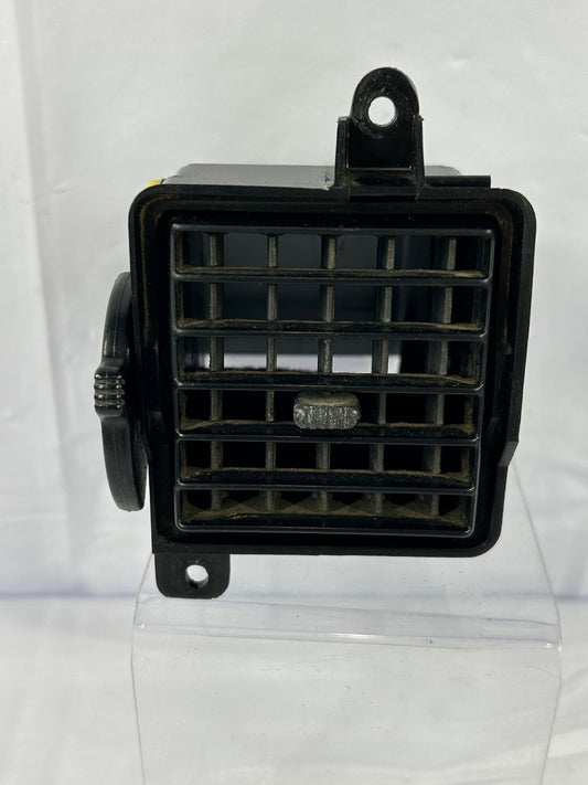 1989-1995 Toyota 4Runner Front Left Dash AC Heater Air Vent 55650-89112 OEM
