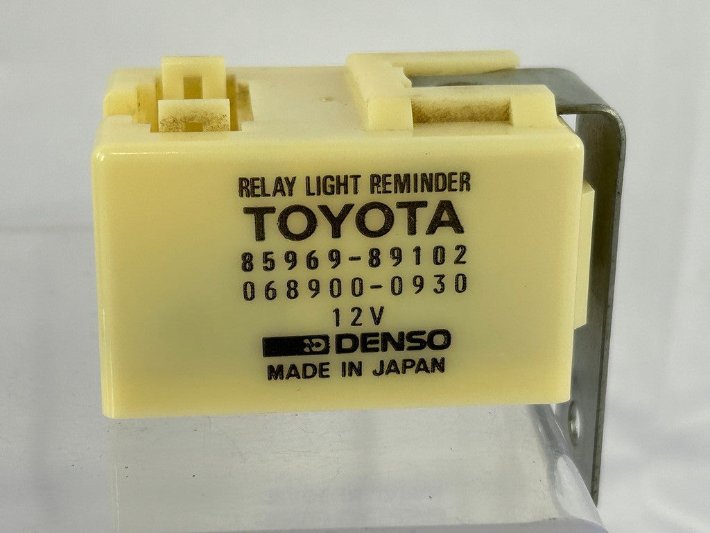 89-95 Toyota Pickup Truck 4Runner Key Reminder Buzzer Signal Relay 85969-89102