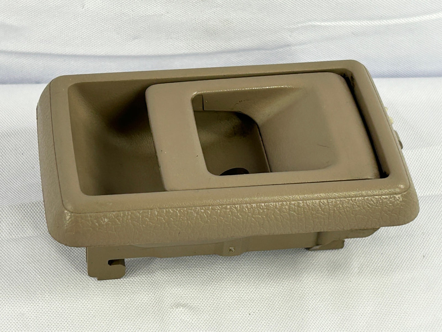 1990-1995 4Runner Right Front Interior Door Handle Beige OEM