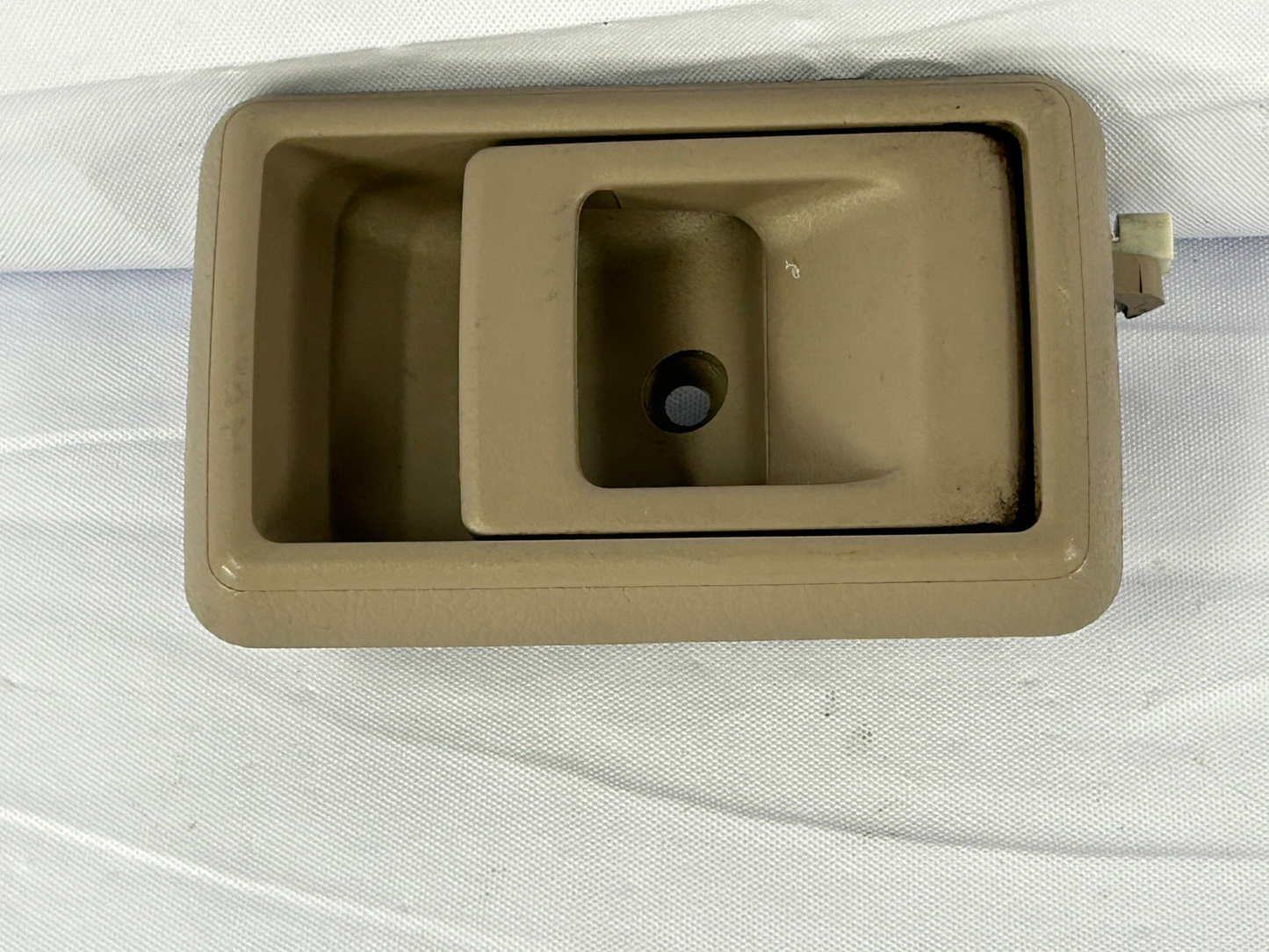 1990-1995 4Runner Right Rear Interior Door Handle Beige OEM